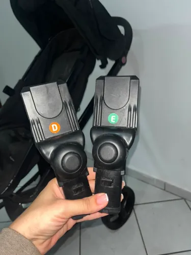 Bebê conforto e carrinho de passeio 1st safety