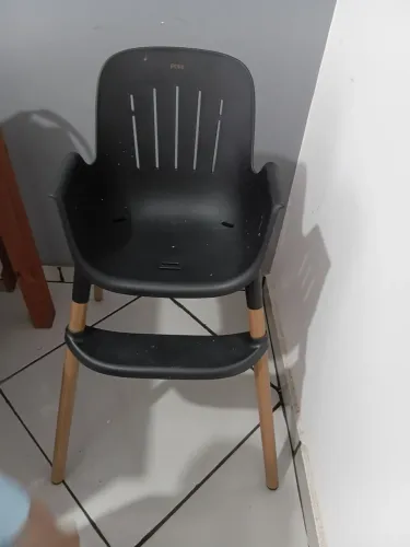 Cadeira introdução alimentar Poke