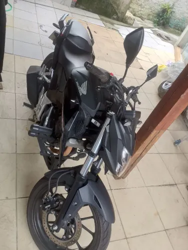 Vendo ou troco por carro