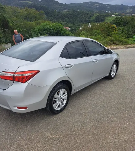 Toyota Corolla GLI 1.8 Flex 16V Aut. 2017