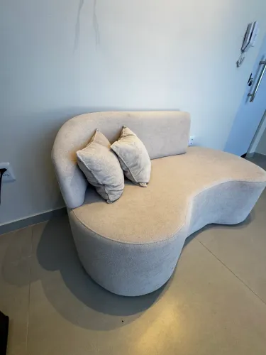 Sofá Curvo 2 Lugares Feijão Forma Orgânica 