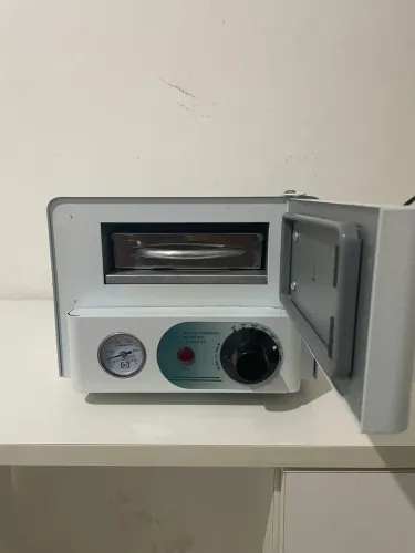 Vendo estufa esterilizador 300,00