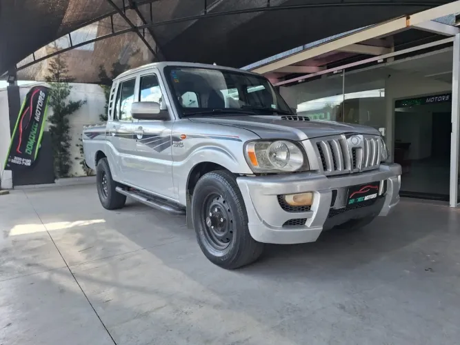 Mahindra Pik-Up CD 2.2 4X4 (diesel) Mec. 2010