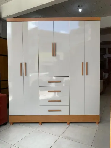 Roupeiro / FRETE GRÁTIS para BH e MONTAGEM / 1,80 de largura