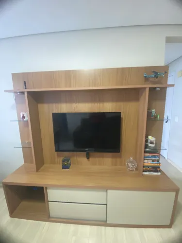 Estante Moderna