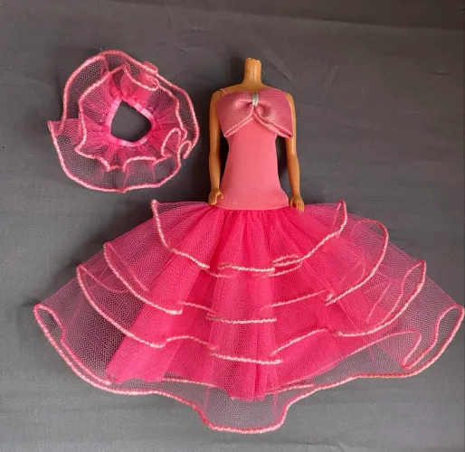 Roupinha para boneca Barbie sonho de perfume