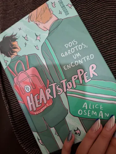Livro heartstopper