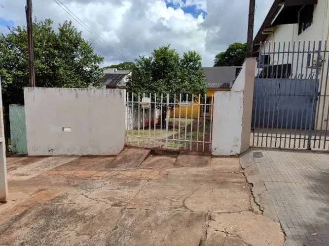 Casa com ótima localização no Jardim Seminário, com excelentes vias de acesso!