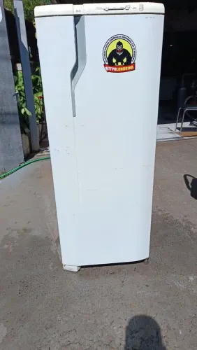 Geladeira Eletrolux