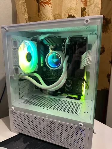 PC Gamer Ryzen 7 5700G | ASUS TUF B550M-PLUS | Wi-Fi 6E | 16GB DDR4 | Setup Branco