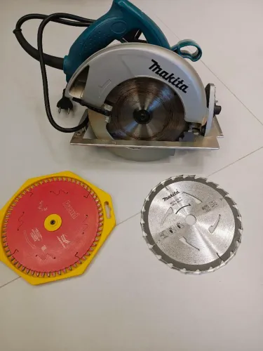 Serra circular makita