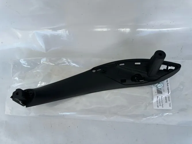 Puxador Interno Preto Dianteiro Direito Bmw 320i 328i 2013 2014 2015 2016 2017 2018