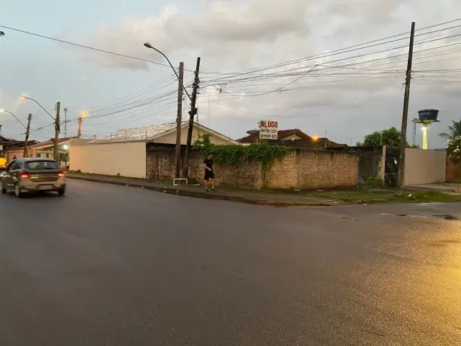 Alugo Terreno Comercial na Claudomiro de Moraes