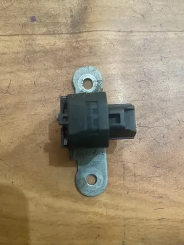 Sensor Desaceleração L200 Triton 3.2 2012 Mn102454