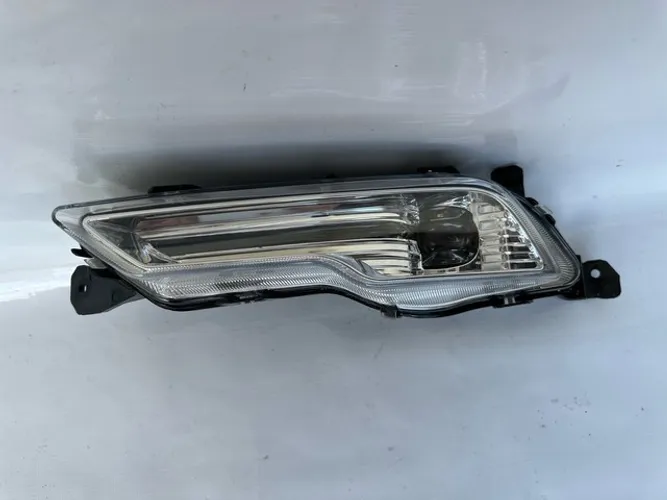 Farol de Milha Esquerdo Ford Fusion Titanium 2017 2018 com Led