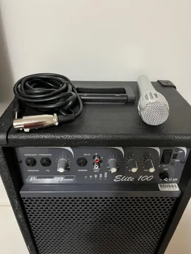 Caixa amplificadora para guitarra e violão ( com microfone)