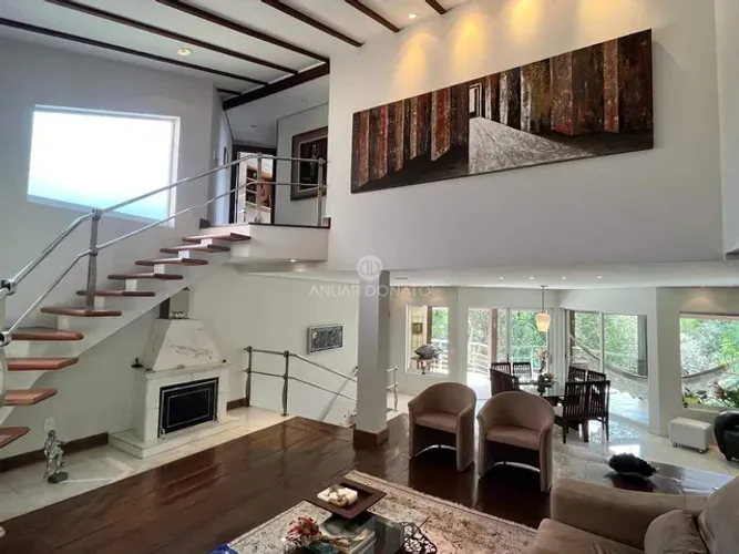 Ville de Montagne - Casa Condomínio 4 quartos à venda na Anuar Donato