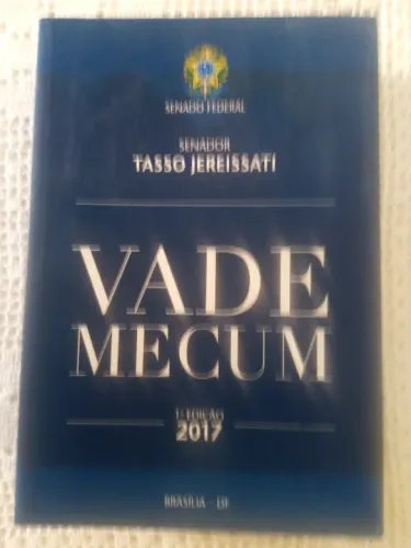 Vendo livro Vade Mecum de Tasso Jereissati 