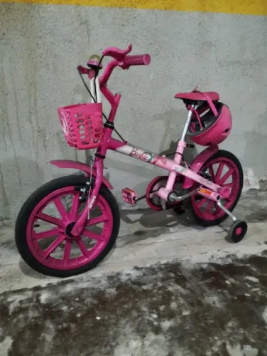 Bicicleta Barbie Aro 12 incluso capacete de proteção e buzina