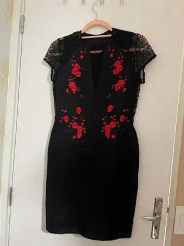 Vestido lança perfume