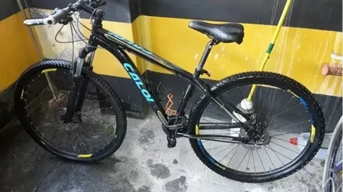 Bicicleta Atacama Alumínio Caloi Aro 29 Quadro M 17" Freio a Disco Hidráulico Suspensão Di