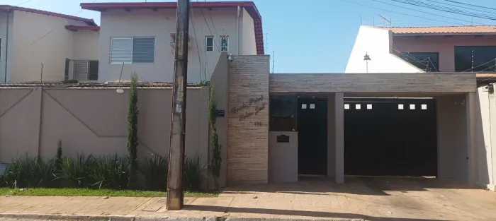 4 Quartos 3 suítes Setor Jaó