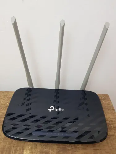 Roteador TP- Link Archer 03 Antenas na caixa.