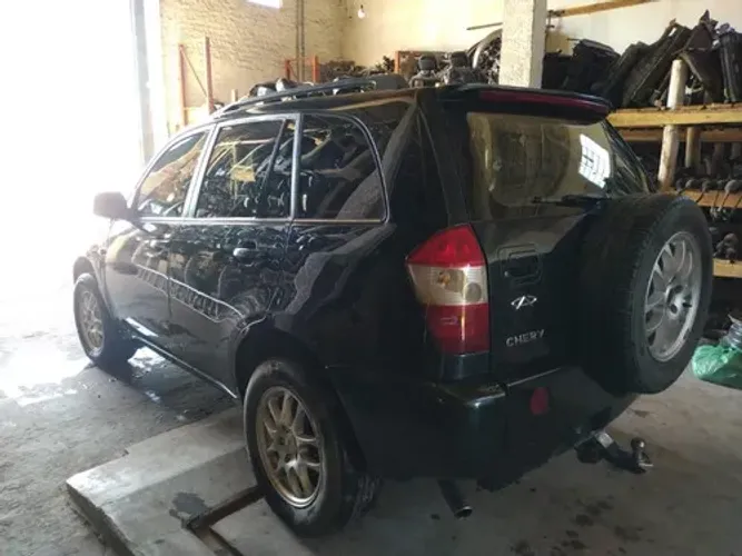 Chery Tiggo 2010 2.0 16v Para Retirada De Peças