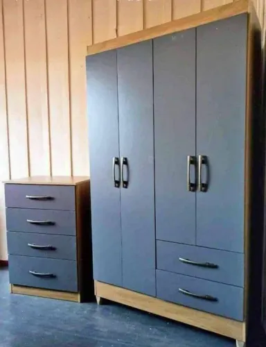 Guarda-Roupa 4 Portas com Cômoda - Azul