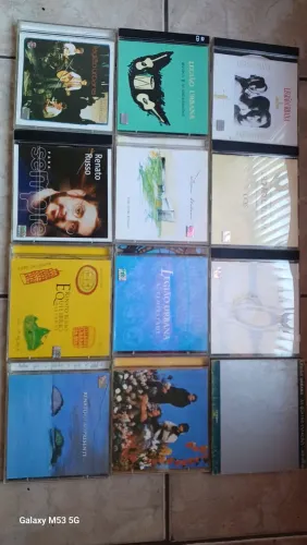 Coleção CDs Legião Urbana e Renato Russo