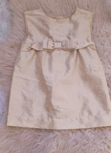 Vestido Gap baby dourado 9 a 18 meses desapego 