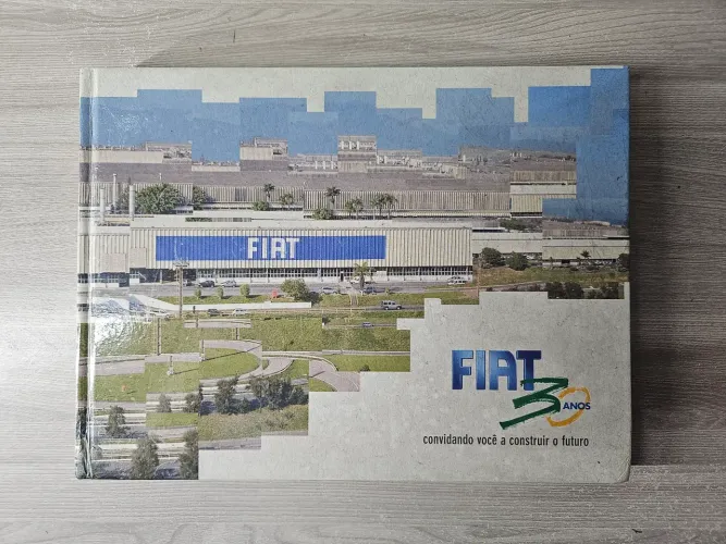 Livro raro Fiat 30 anos