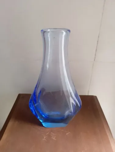 Vaso Decorativo Azul de Vidro bem pesado 