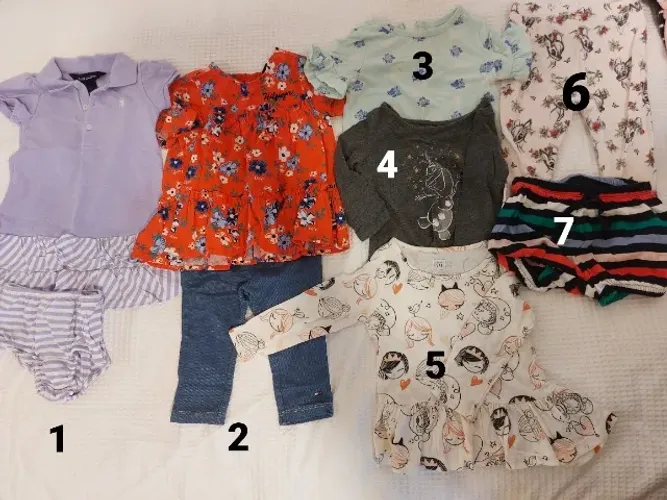 Lotes de roupas para meninas - tamanho 12 meses