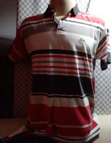 Lote 50 CAMISETAS masculinas p BRECHÓS