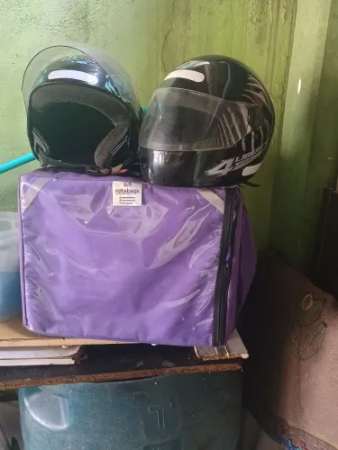 Bag e capacete 