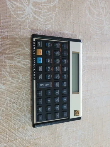 Calculadora HP 12C - Financeira em perfeito estado
