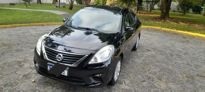 Nissan Versa SV 1.6 16V Flex Fuel 4P Mec. 2014