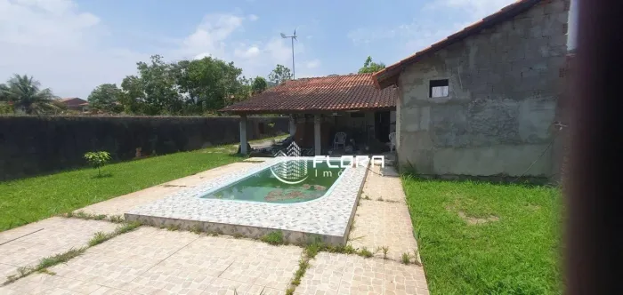 Casa com piscina à venda, 113 m² Doc OK! por R$ 460.000 - Itaipu - Niterói/RJ