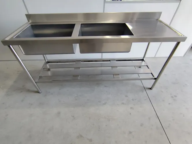 Pia inox dois bojos fabricada sob medida