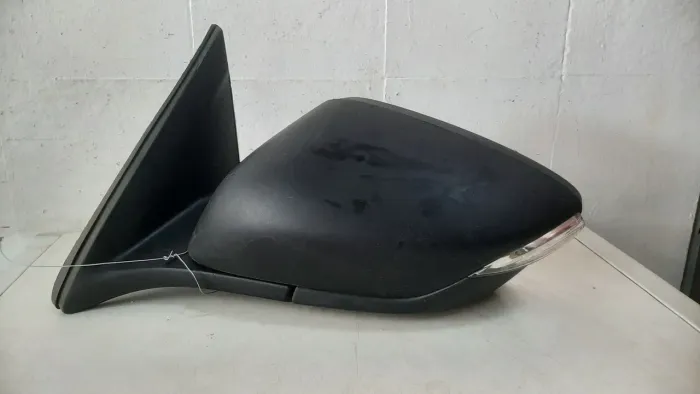 Retrovisor tracker 2021 com pisca