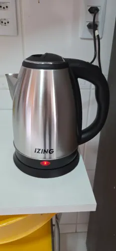 PRODUTO NOVO - Chaleira Elétrica Portátil 1.8 Litro Aço Inox para Chá e Café