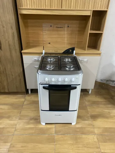 Fogão Esmaltec 4 bocas branco funcionando perfeitamente