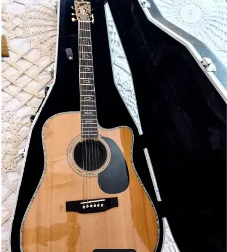 TROCO IPHONE 17 Violao Blueridge BR 70 CE6 não Taylor Martin Crafter Takamine