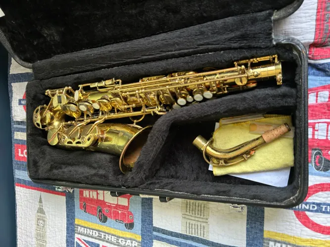 Saxofone alto Americano