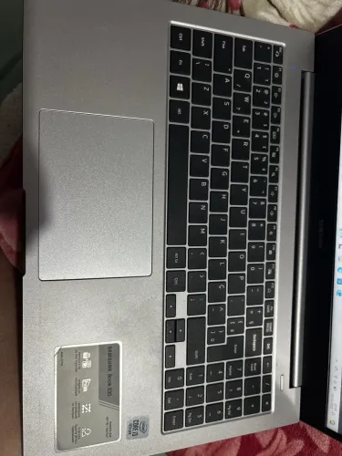 Notebook Samsung book e30