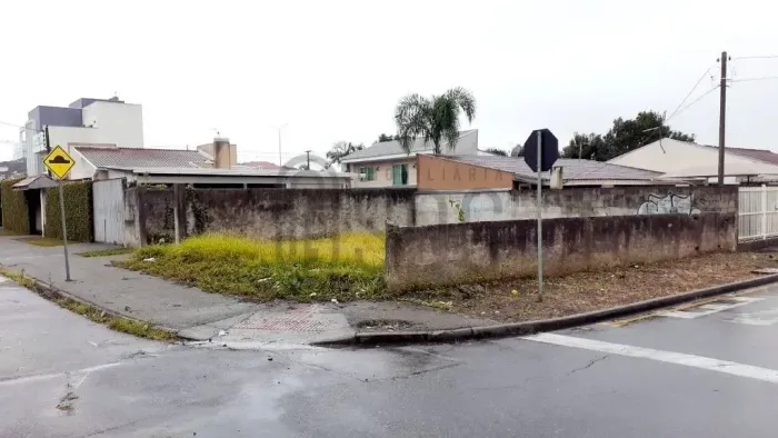 TERRENO PRA LOCACAO NO MARIA ANTONIETA - PINHAIS