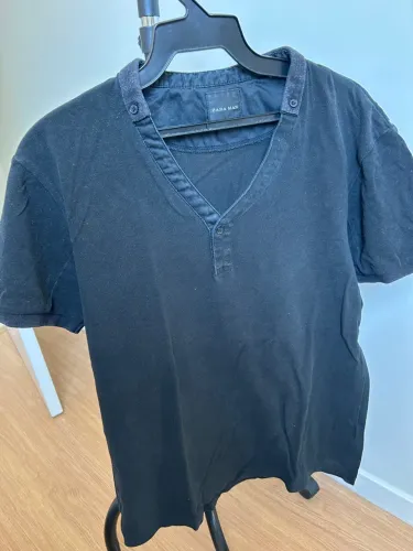 Camiseta Zara Man Gola V