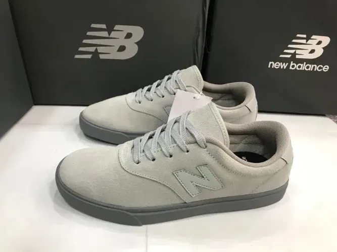 TENIS NEW BALANCE 55 