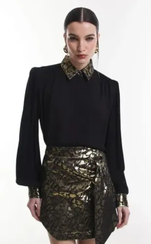 Conjunto Preto com detalhe dourado